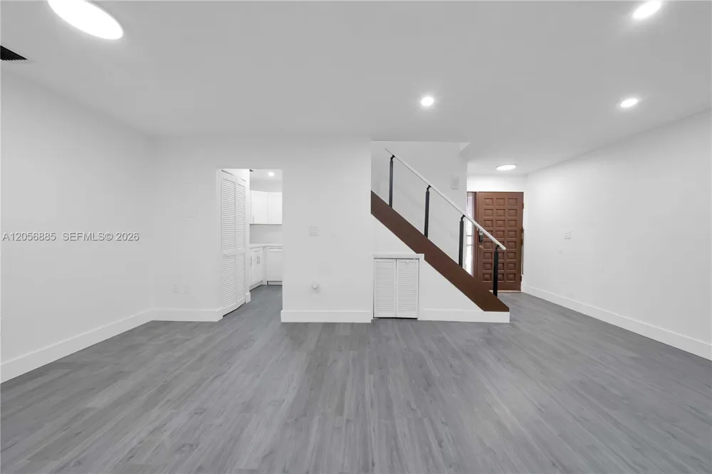 1535 SW 122nd Ave #3-7 Miami, FL 33184
