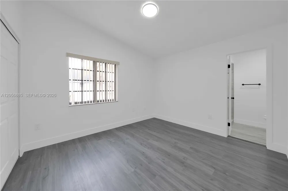 1535 SW 122nd Ave #3-7 Miami, FL 33184