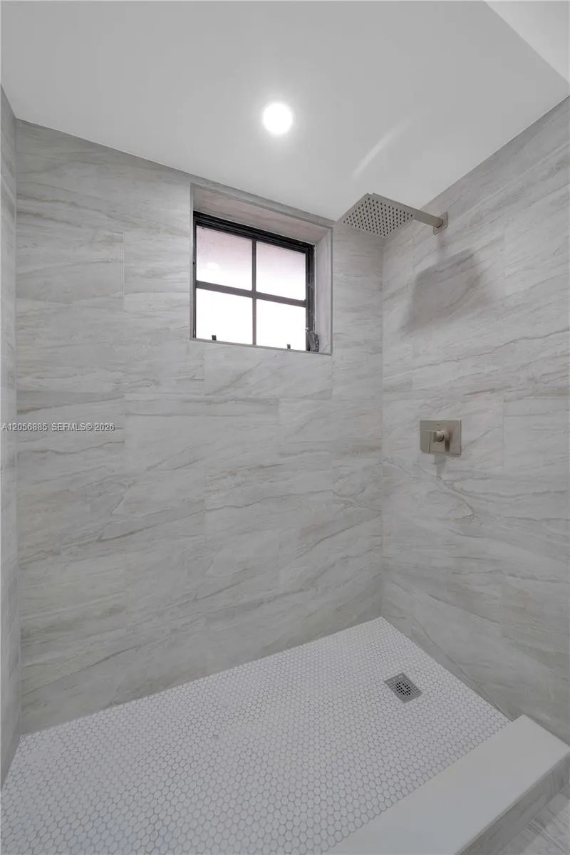 1535 SW 122nd Ave #3-7 Miami, FL 33184