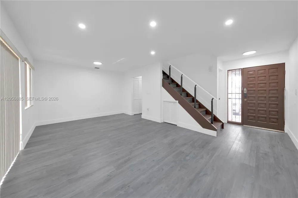 1535 SW 122nd Ave #3-7 Miami, FL 33184