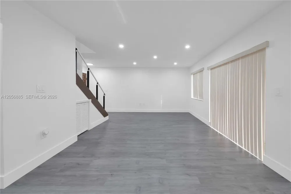 1535 SW 122nd Ave #3-7 Miami, FL 33184