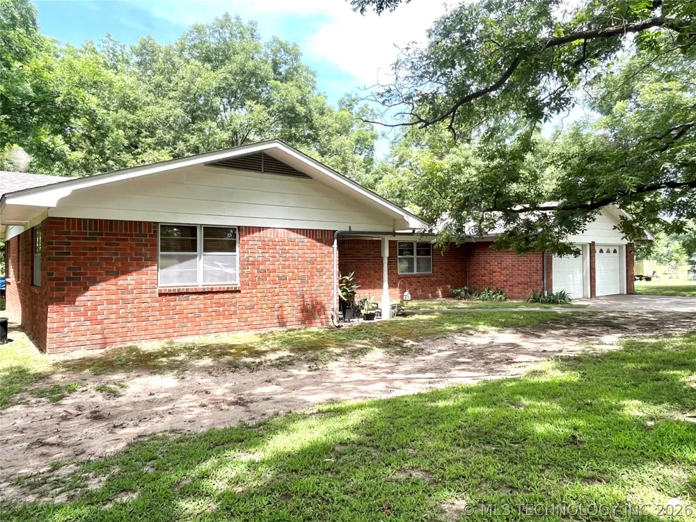 109866 S 4155 ROAD Checotah, OK 74426