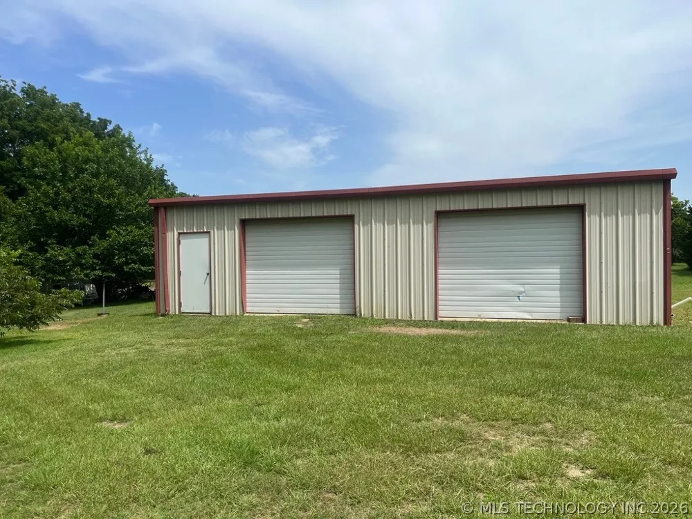 109866 S 4155 ROAD Checotah, OK 74426