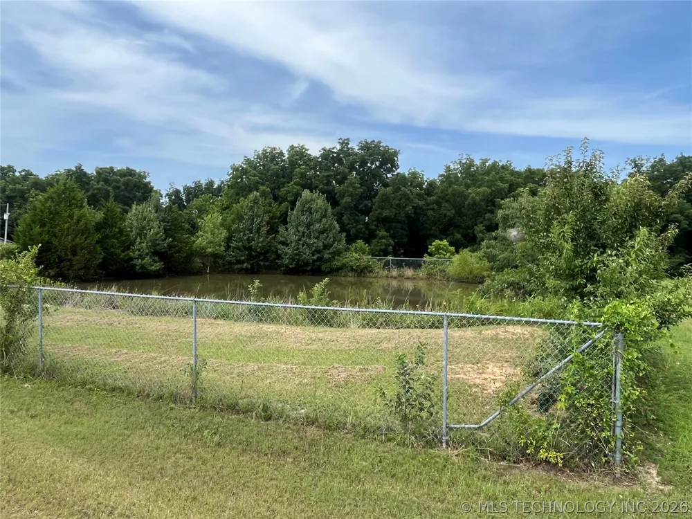 109866 S 4155 ROAD Checotah, OK 74426