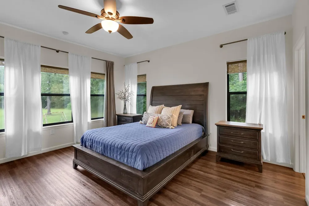 35 Rose Hill Court Huntsville, TX 77320