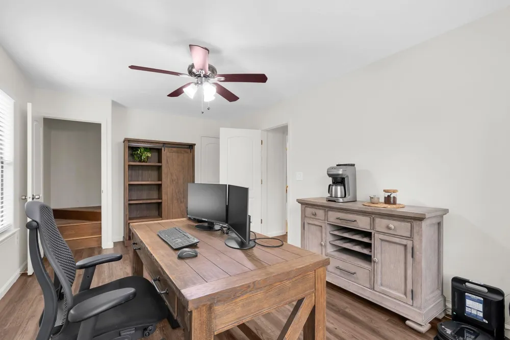 35 Rose Hill Court Huntsville, TX 77320