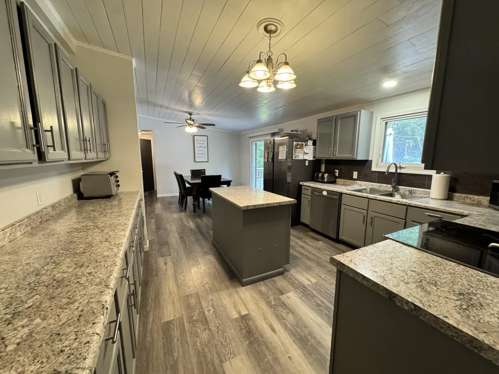 2888 Lyons Avenue Comstock Charter Township, MI 49048