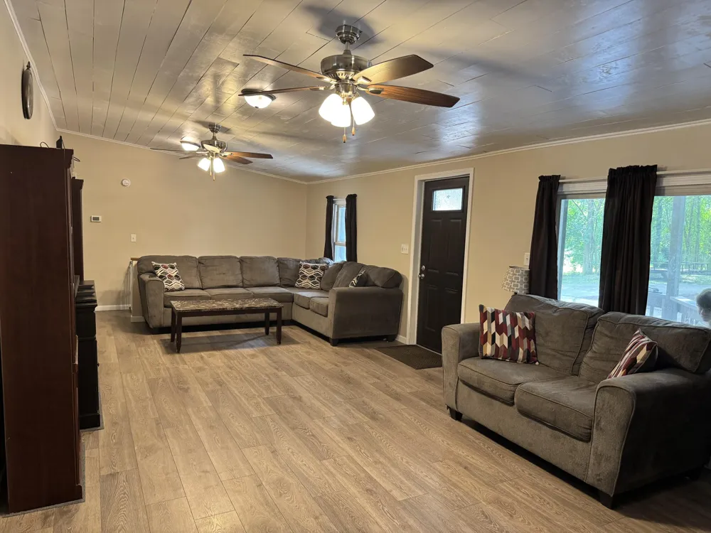 2888 Lyons Avenue Comstock Charter Township, MI 49048