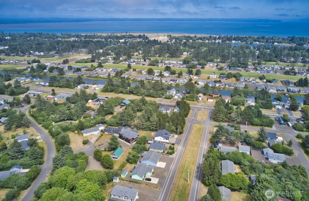 118 Pacific Boulevard NW Ocean Shores, WA 98569