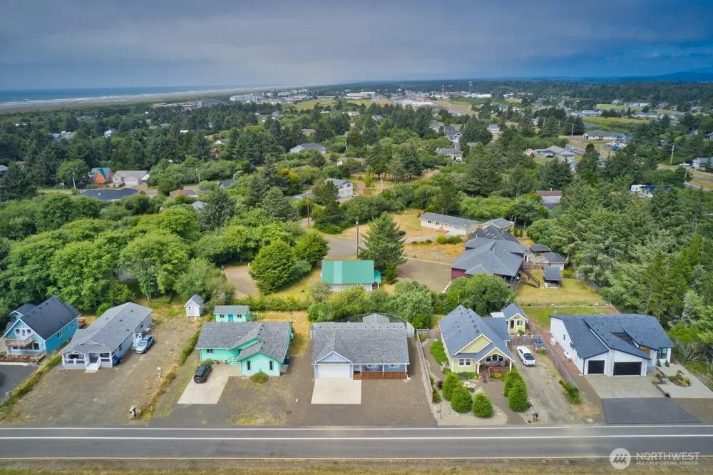 118 Pacific Boulevard NW Ocean Shores, WA 98569