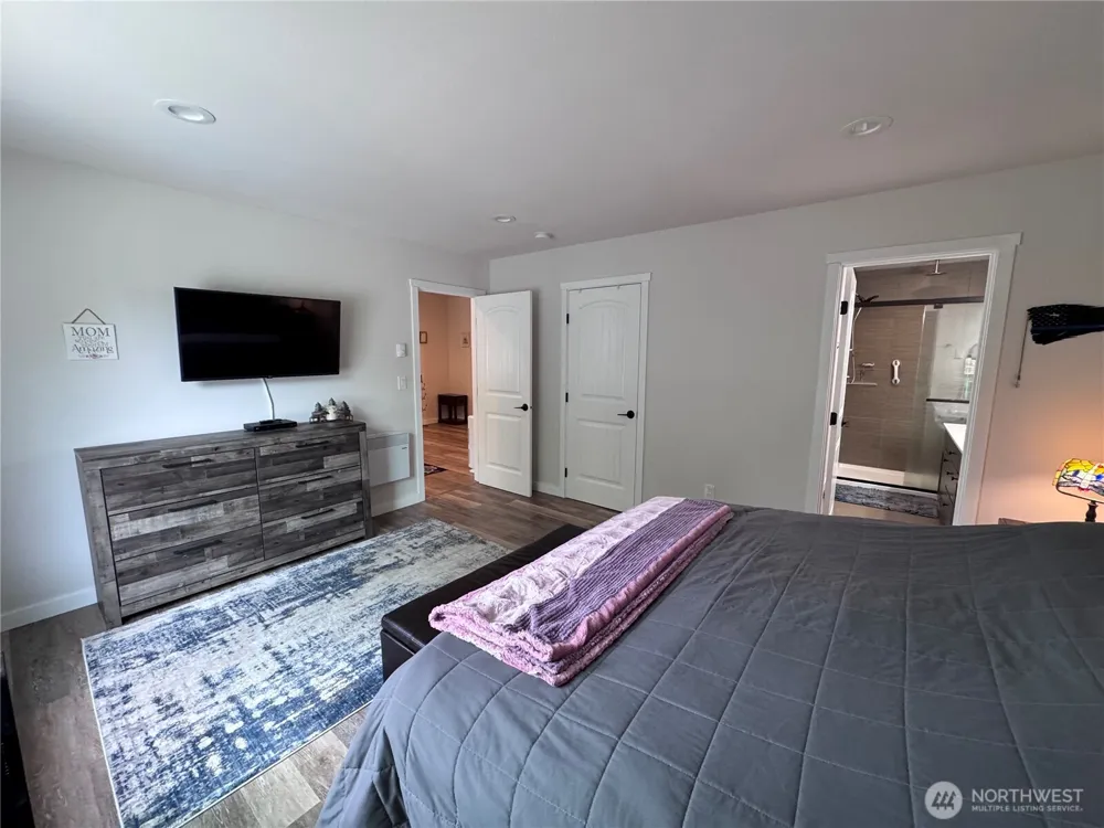 118 Pacific Boulevard NW Ocean Shores, WA 98569