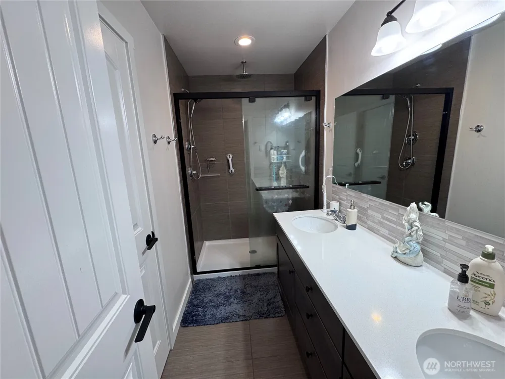 118 Pacific Boulevard NW Ocean Shores, WA 98569