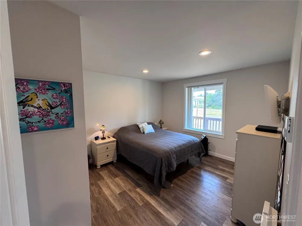 118 Pacific Boulevard NW Ocean Shores, WA 98569
