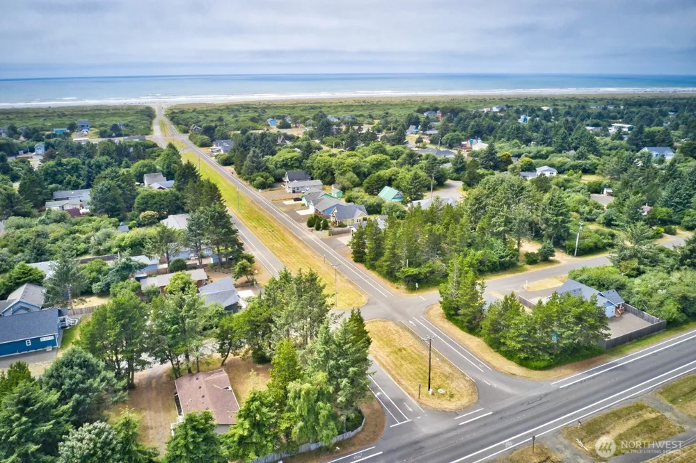 118 Pacific Boulevard NW Ocean Shores, WA 98569