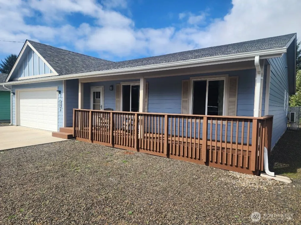 118 Pacific Boulevard NW Ocean Shores, WA 98569