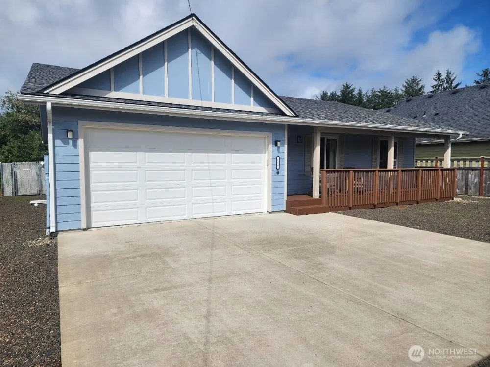 118 Pacific Boulevard NW Ocean Shores, WA 98569