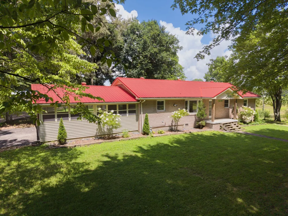 373 Hatch Rd Rock Island, TN 38581