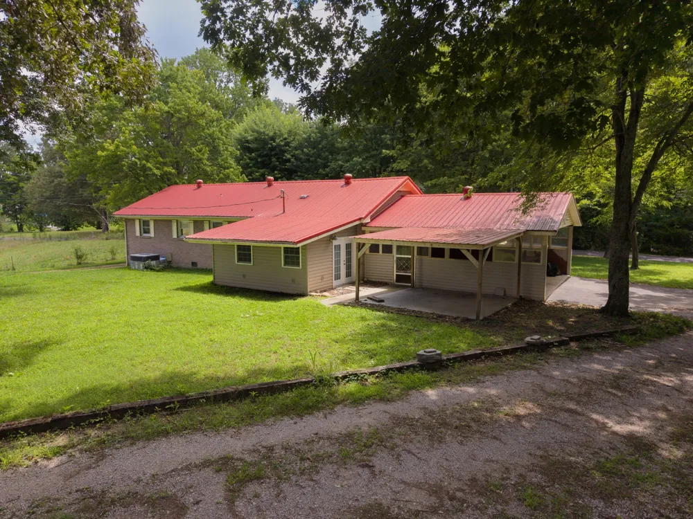 373 Hatch Rd Rock Island, TN 38581