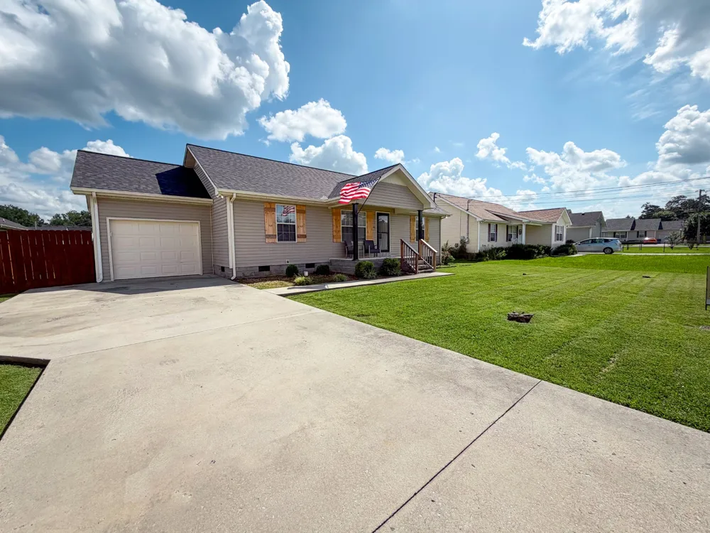 45 Jamison Ct Manchester, TN 37355