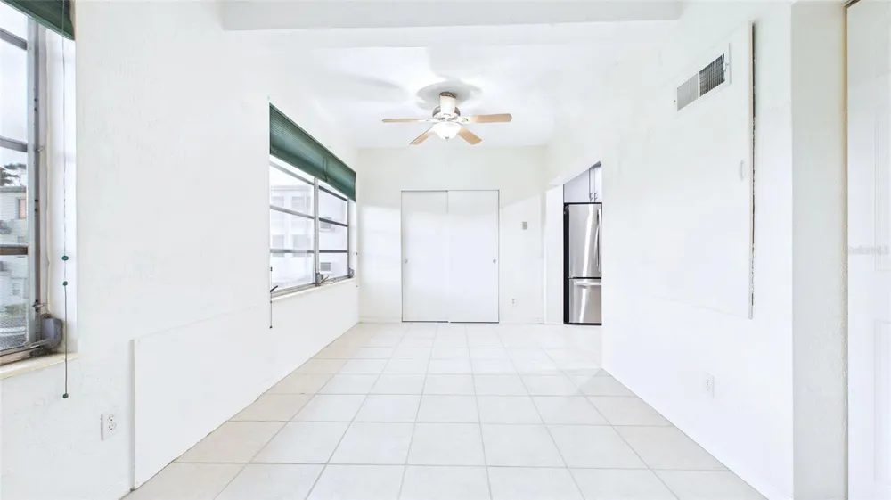 2454 AUSTRALIA WAY E #32 Clearwater, FL 33763