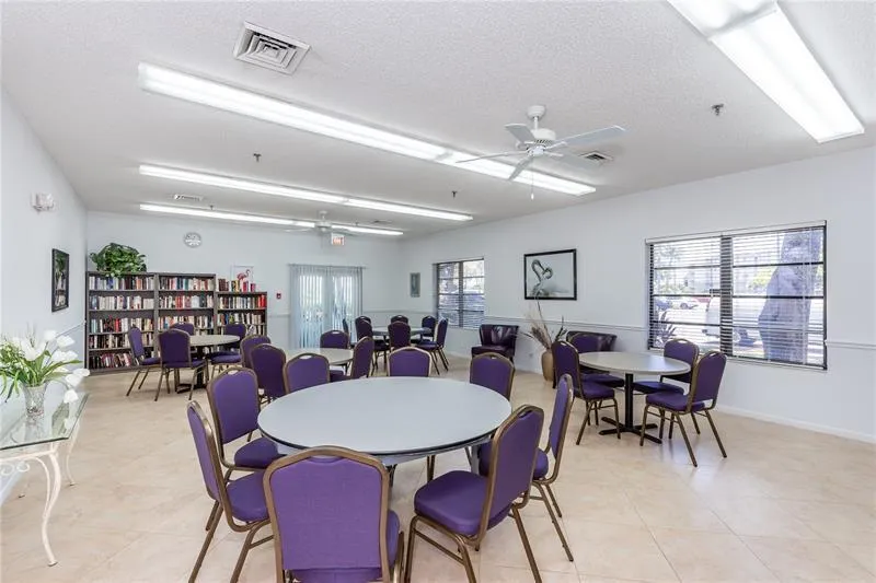 2334 S Cypress Bend Drive #802 Pompano Beach, FL 33069