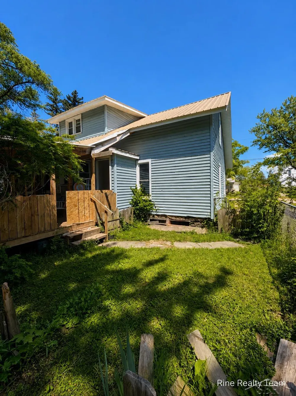 111 W Broadway Street Scottville City, MI 49454