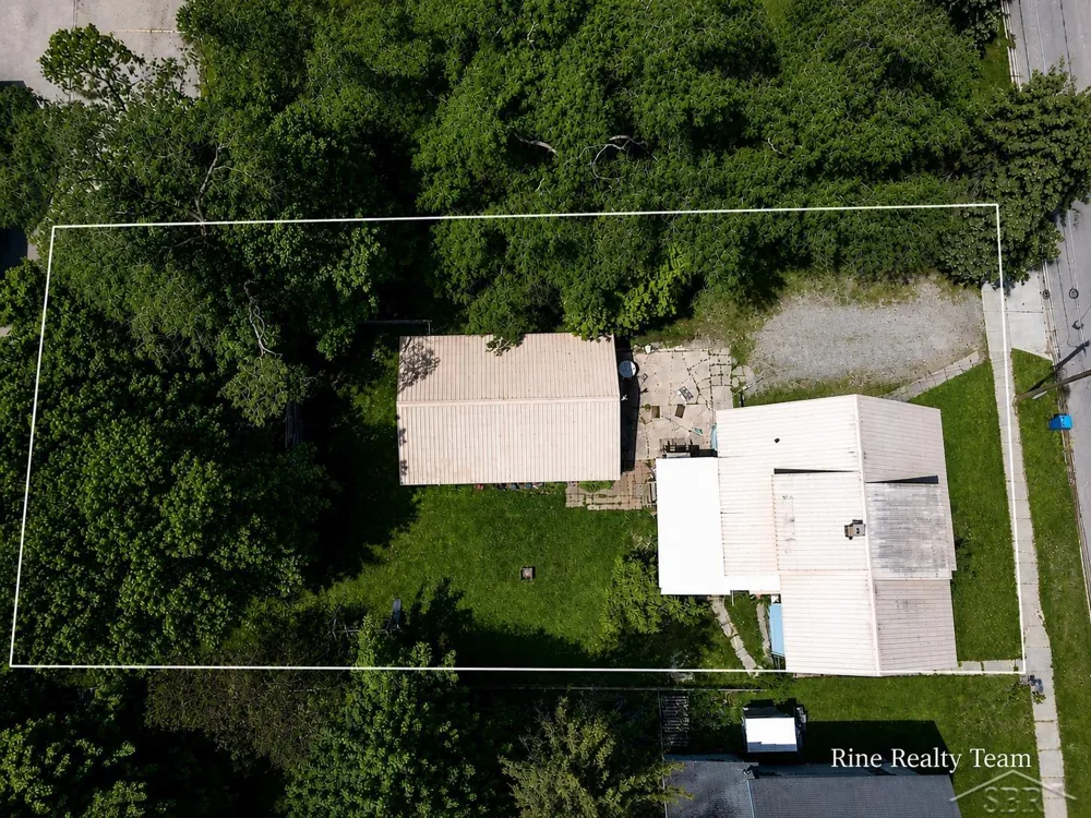 111 W Broadway Street Scottville City, MI 49454