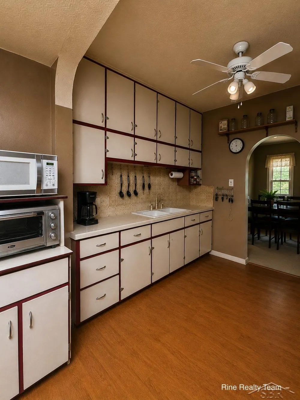 111 W Broadway Street Scottville City, MI 49454