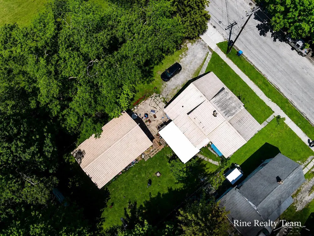 111 W Broadway Street Scottville City, MI 49454