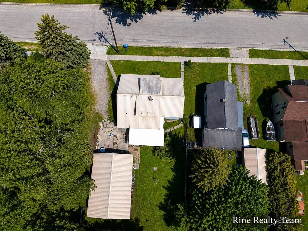 111 W Broadway Street Scottville City, MI 49454