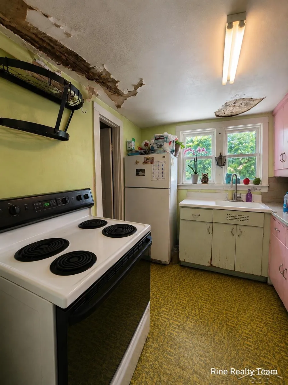 111 W Broadway Street Scottville City, MI 49454