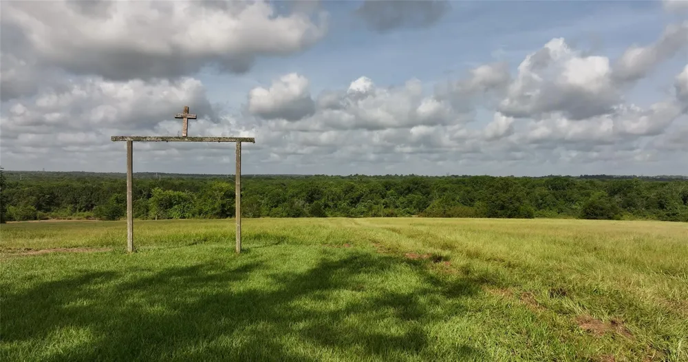 2624 Saint Beulah Chapel Road Montgomery, TX 77316