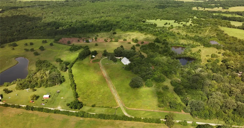 2624 Saint Beulah Chapel Road Montgomery, TX 77316