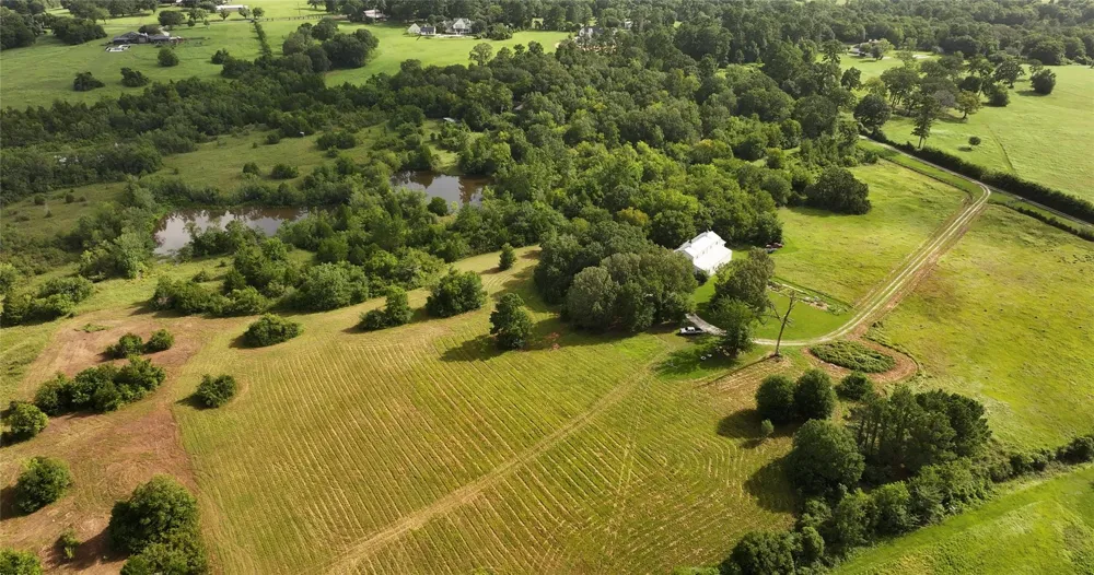 2624 Saint Beulah Chapel Road Montgomery, TX 77316