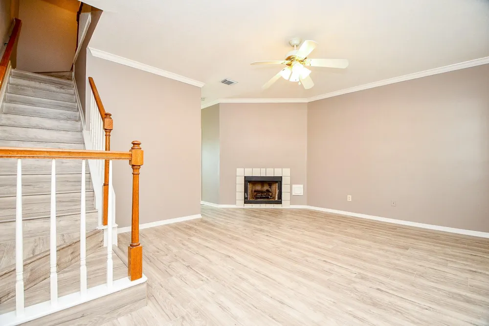 2930 Grants Lake Boulevard #407 Sugar Land, TX 77479