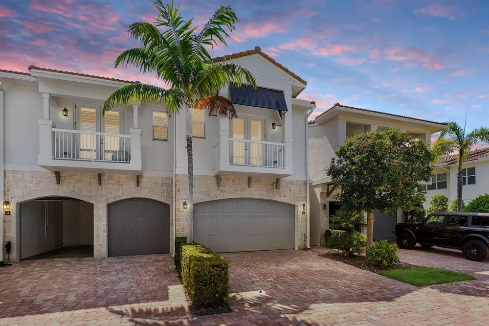 100 NW 69th Circle #52 Boca Raton, FL 33487
