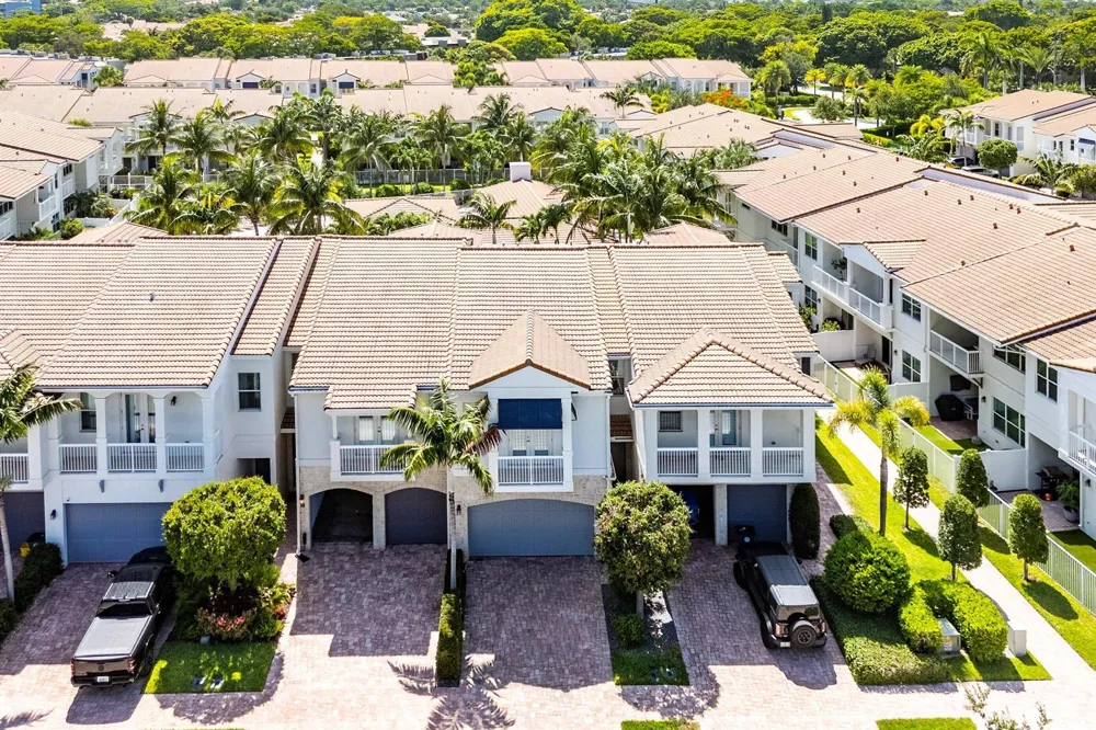 100 NW 69th Circle #52 Boca Raton, FL 33487
