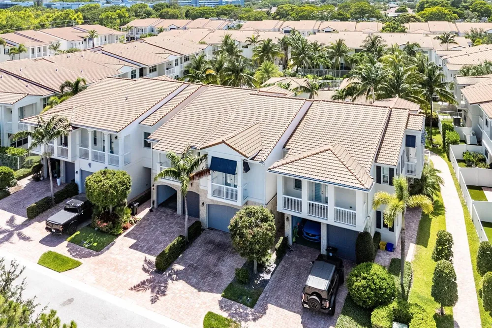 100 NW 69th Circle #52 Boca Raton, FL 33487