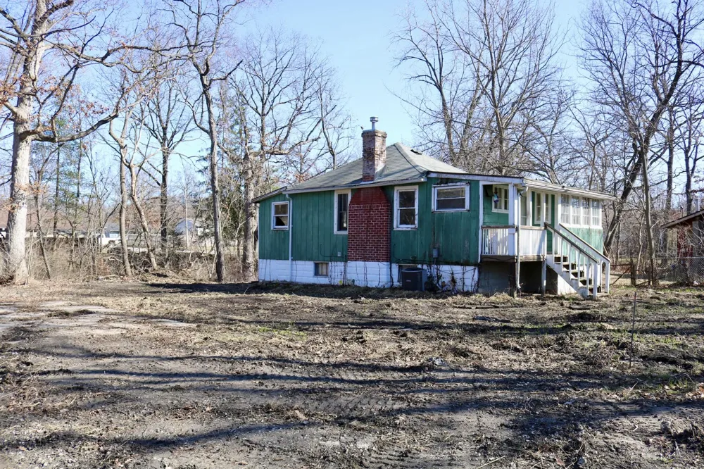 7111 W 128th Lane W Cedar Lake, IN 46303