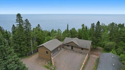 828 Slater Drive
