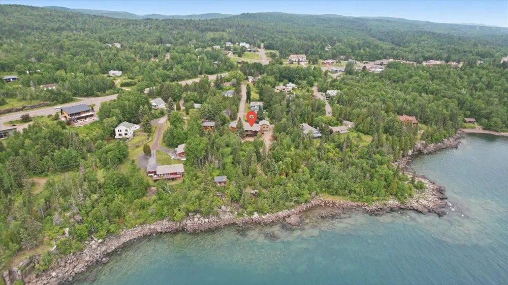 828 Slater Drive Beaver Bay, MN 55614