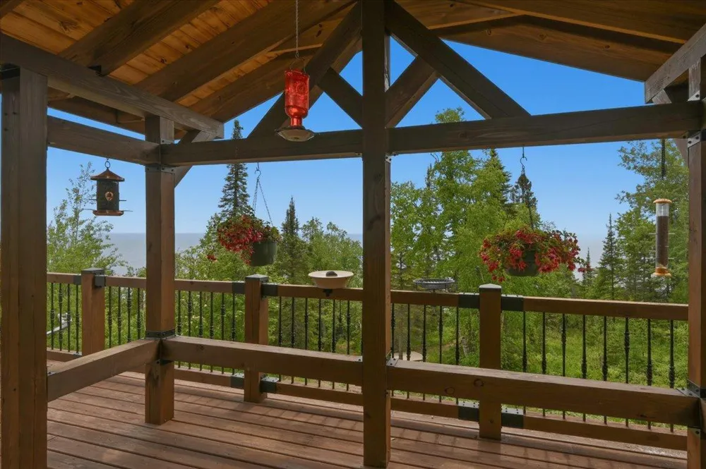 828 Slater Drive Beaver Bay, MN 55614