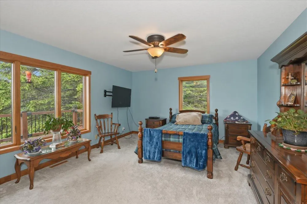 828 Slater Drive Beaver Bay, MN 55614