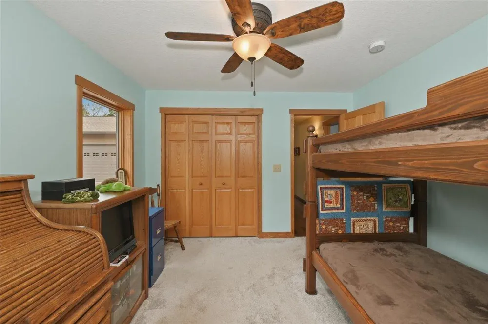 828 Slater Drive Beaver Bay, MN 55614