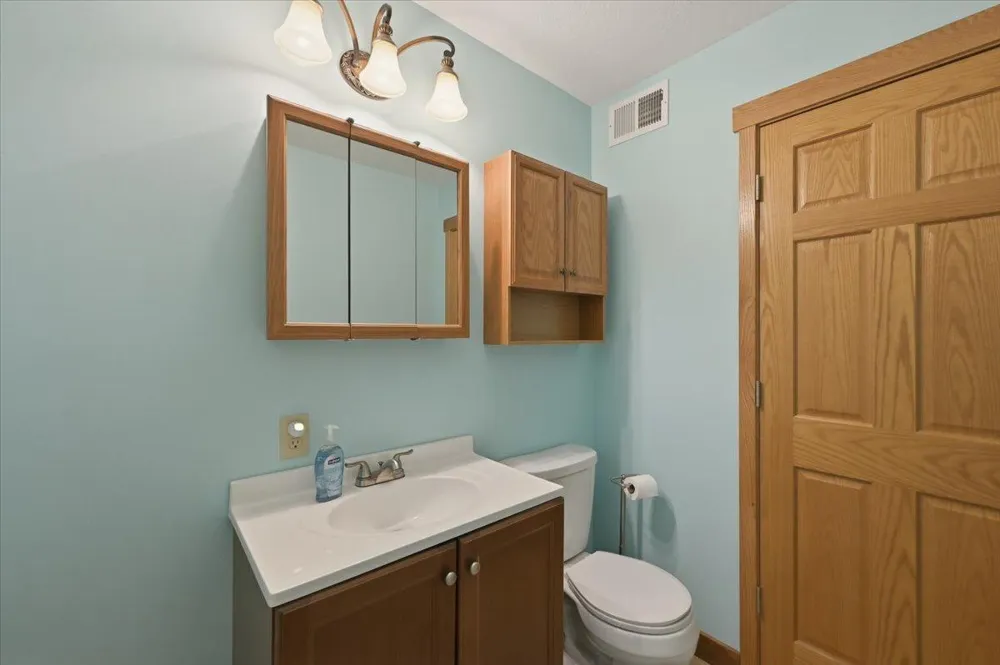 828 Slater Drive Beaver Bay, MN 55614