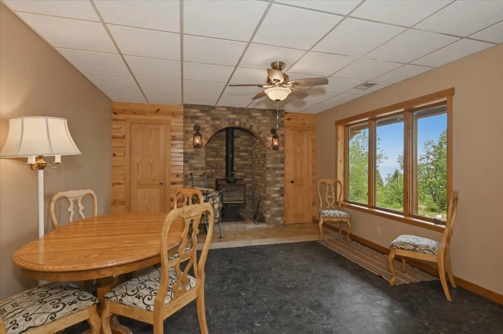 828 Slater Drive Beaver Bay, MN 55614