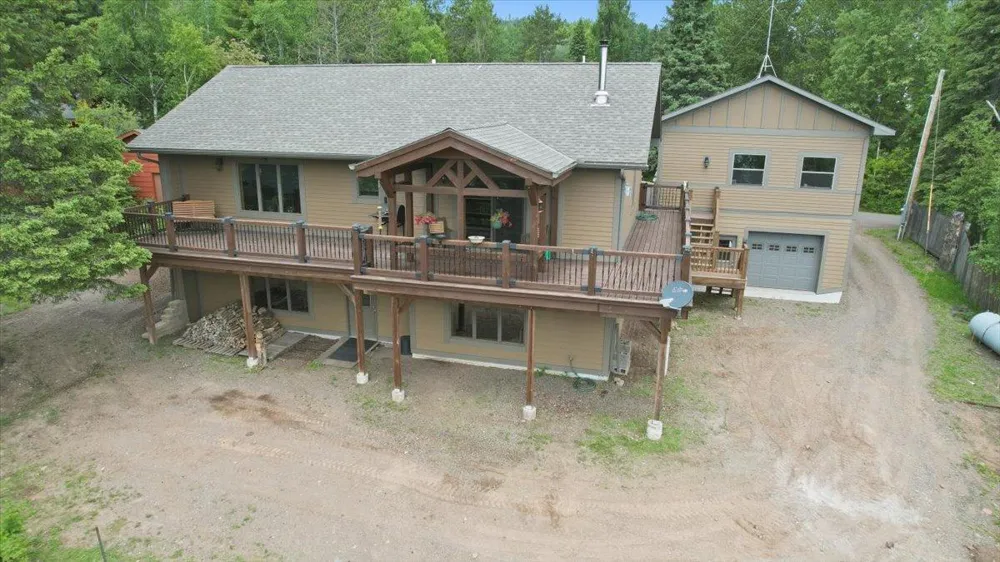 828 Slater Drive Beaver Bay, MN 55614