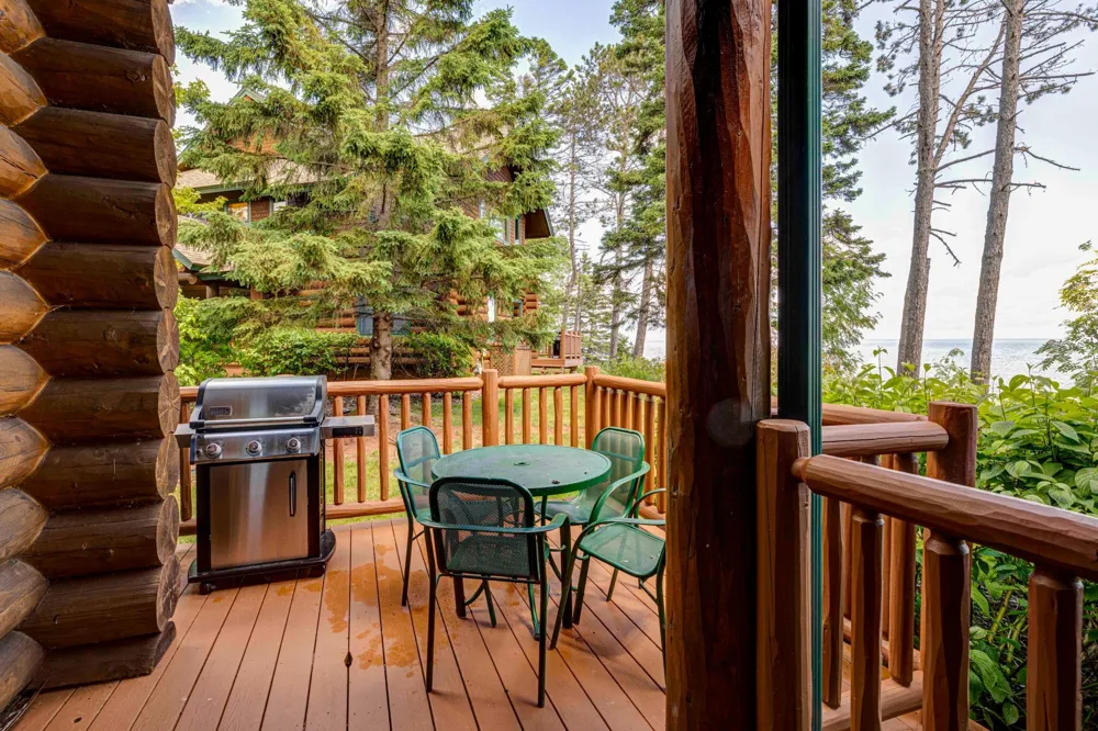 2826 Highway 61 #410A Two Harbors, MN 55616