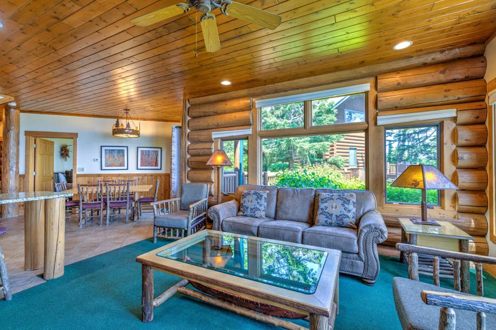 2826 Highway 61 #410A Two Harbors, MN 55616