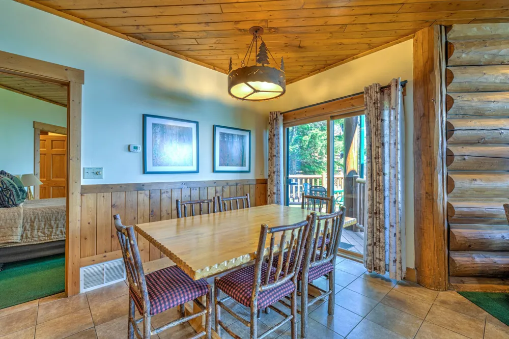 2826 Highway 61 #410A Two Harbors, MN 55616